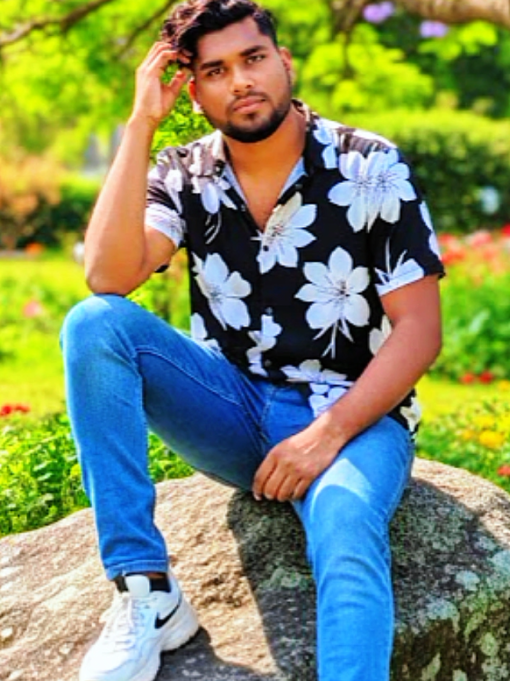 @Rajeshwar Pasman💞✌🏻💙❤️💞🌹
