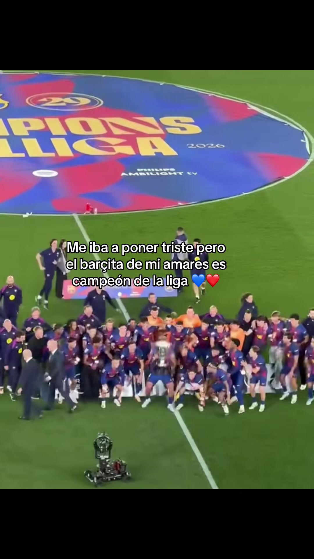 @velacule💙❤️