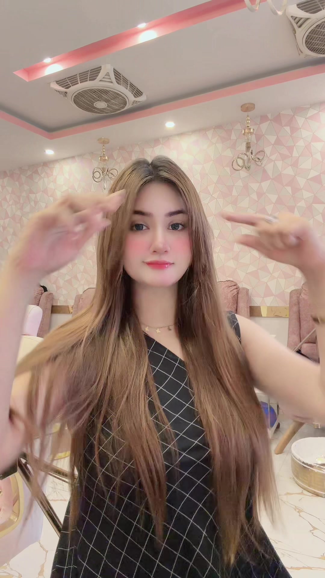 @Larah