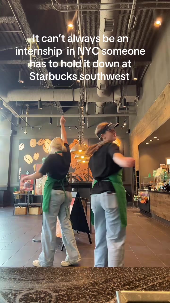 @MIA 🌛🏹🧸