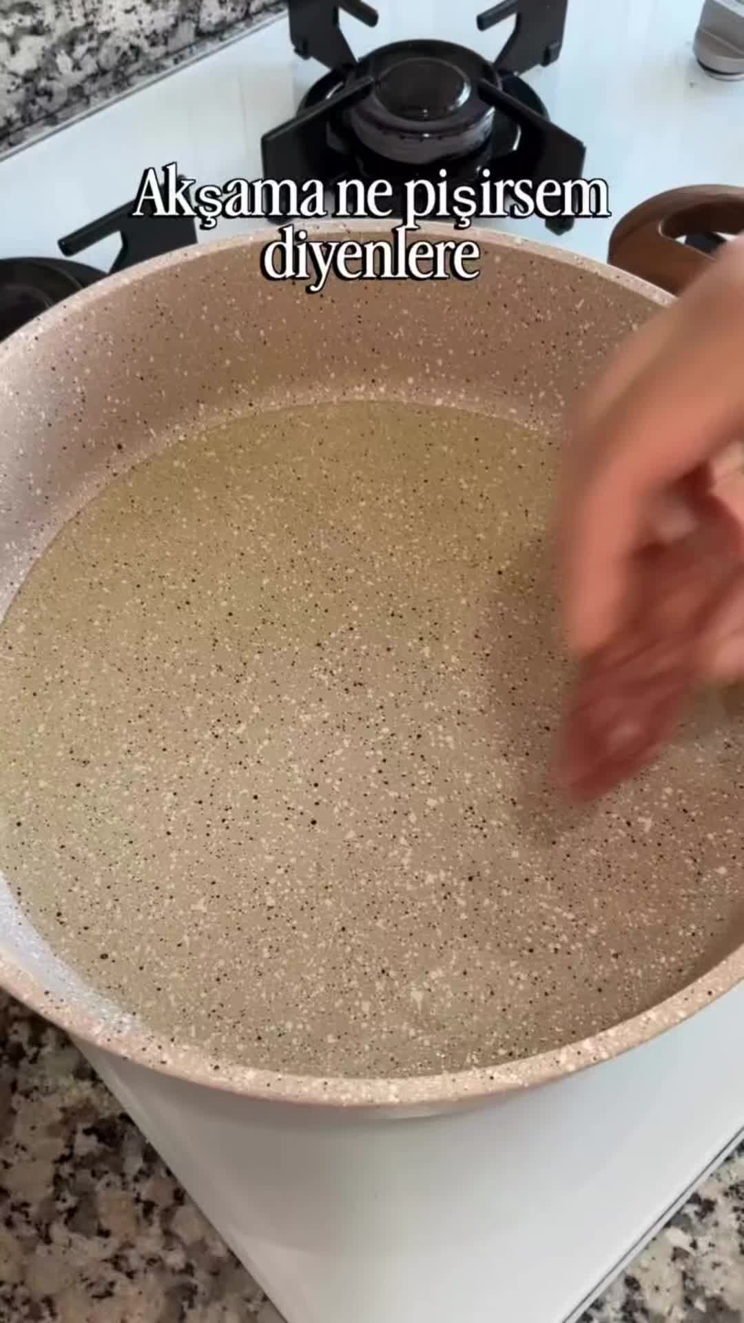 @Geldimyradowalar