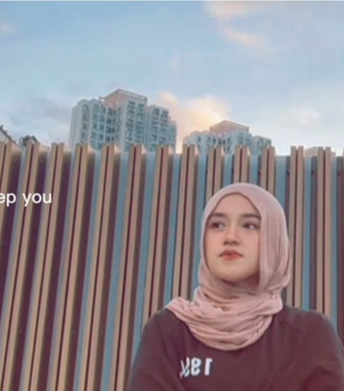 @Aniraa