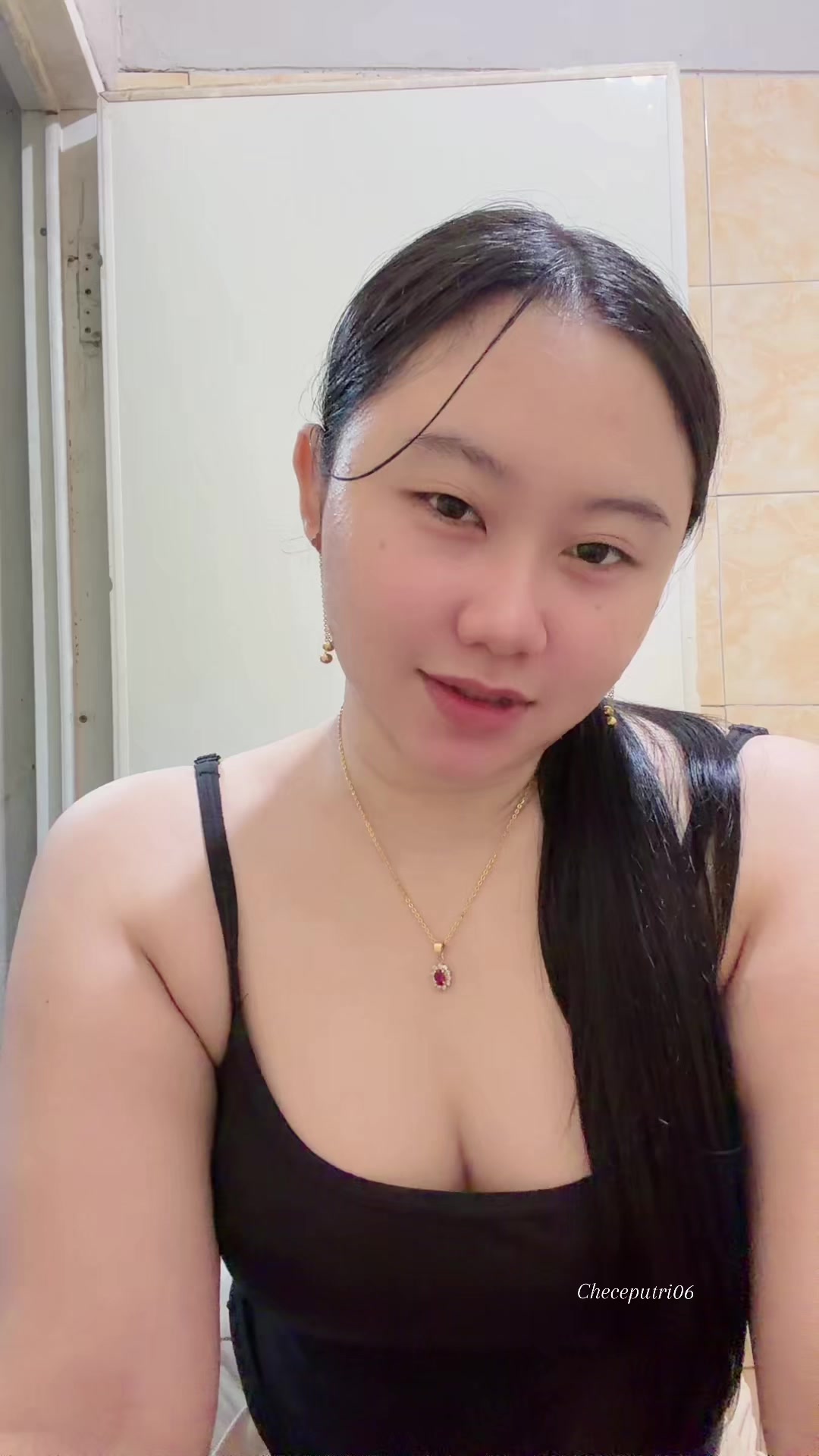 @Checeputri06