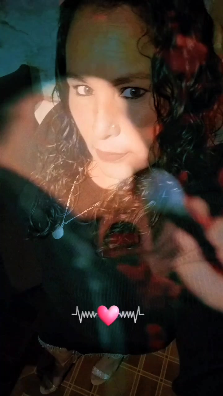 @angymejia