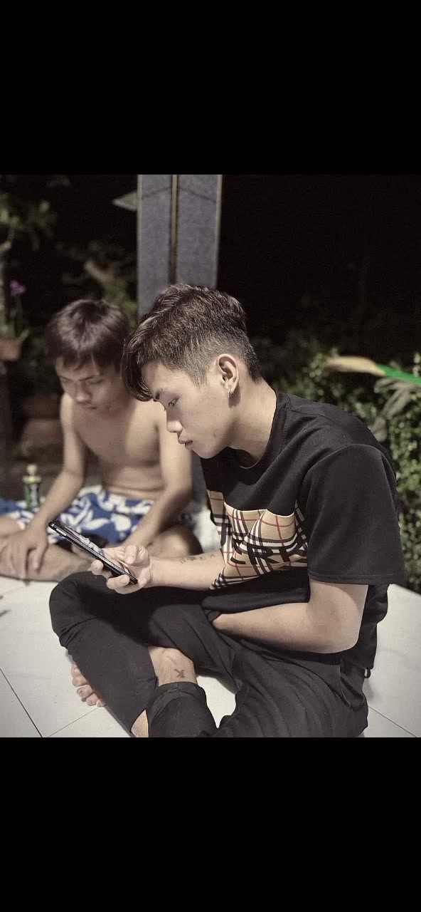 @Khánh Nhỏoo🤡