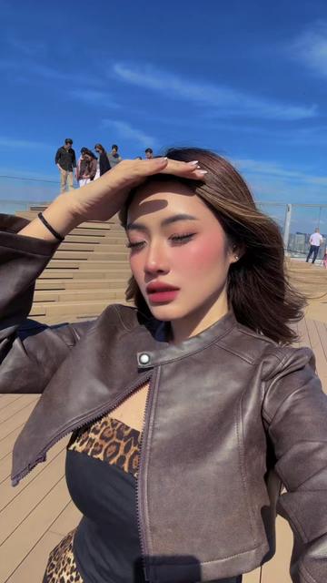 @Qamarina&ensp;Lim🌙
