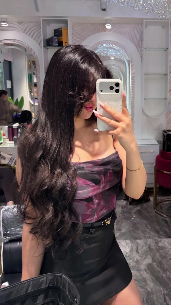 @Holidaxon..002