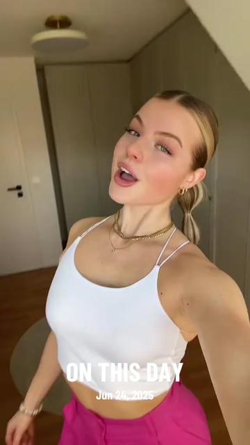 @tinaMiller98