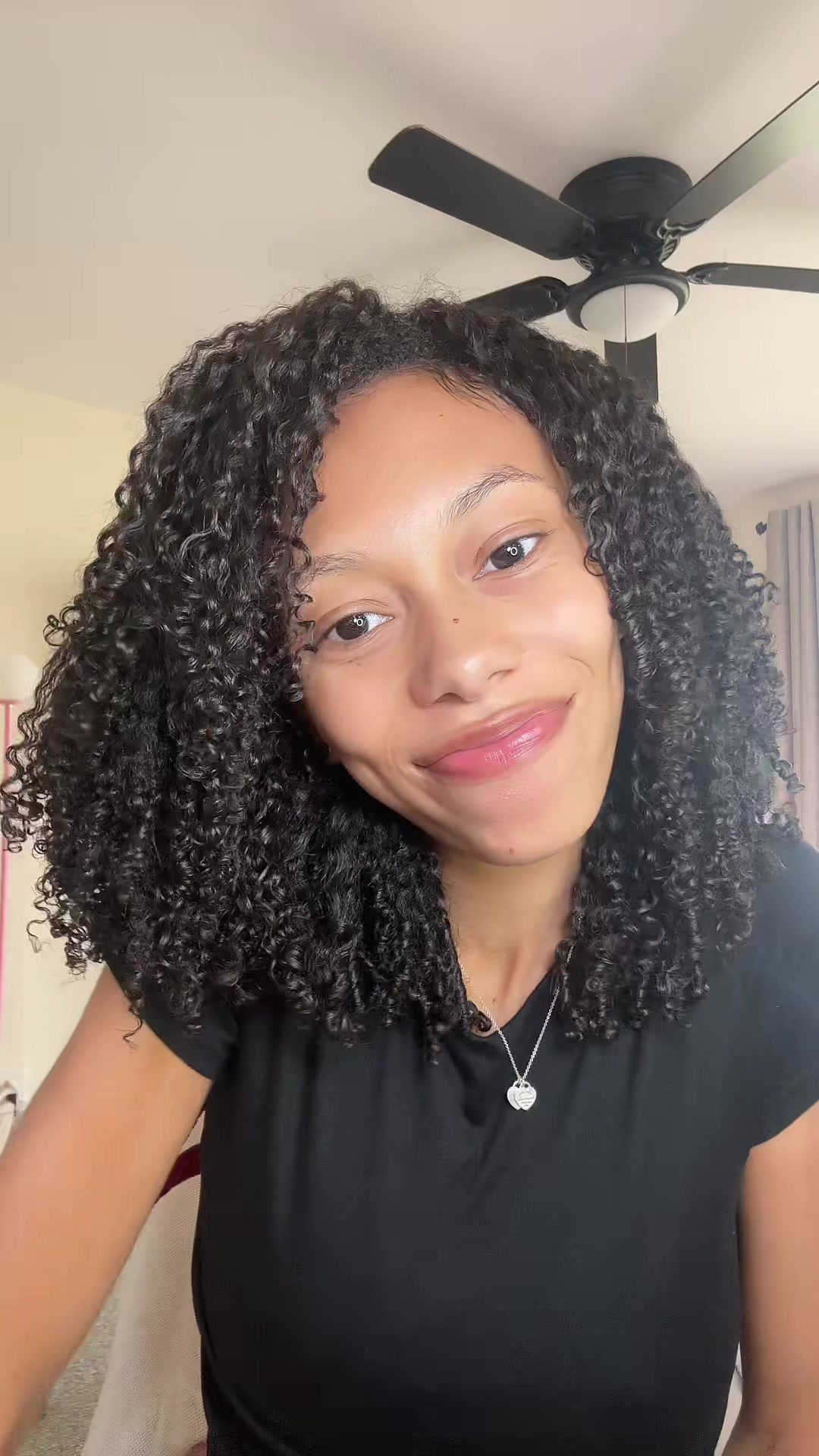 @AYSIA NICOLE