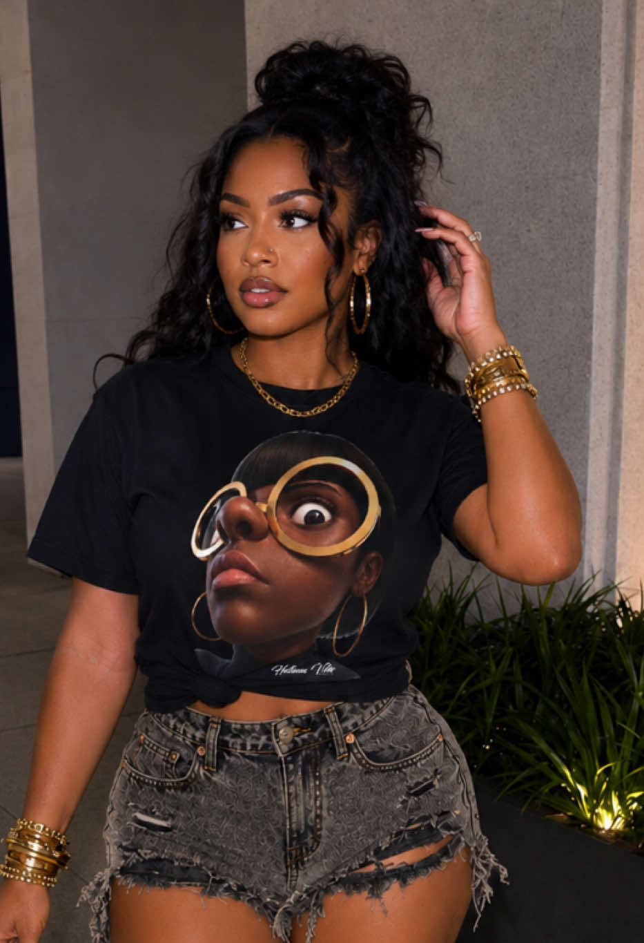 @HelluvaVibe|StatementFashion™️