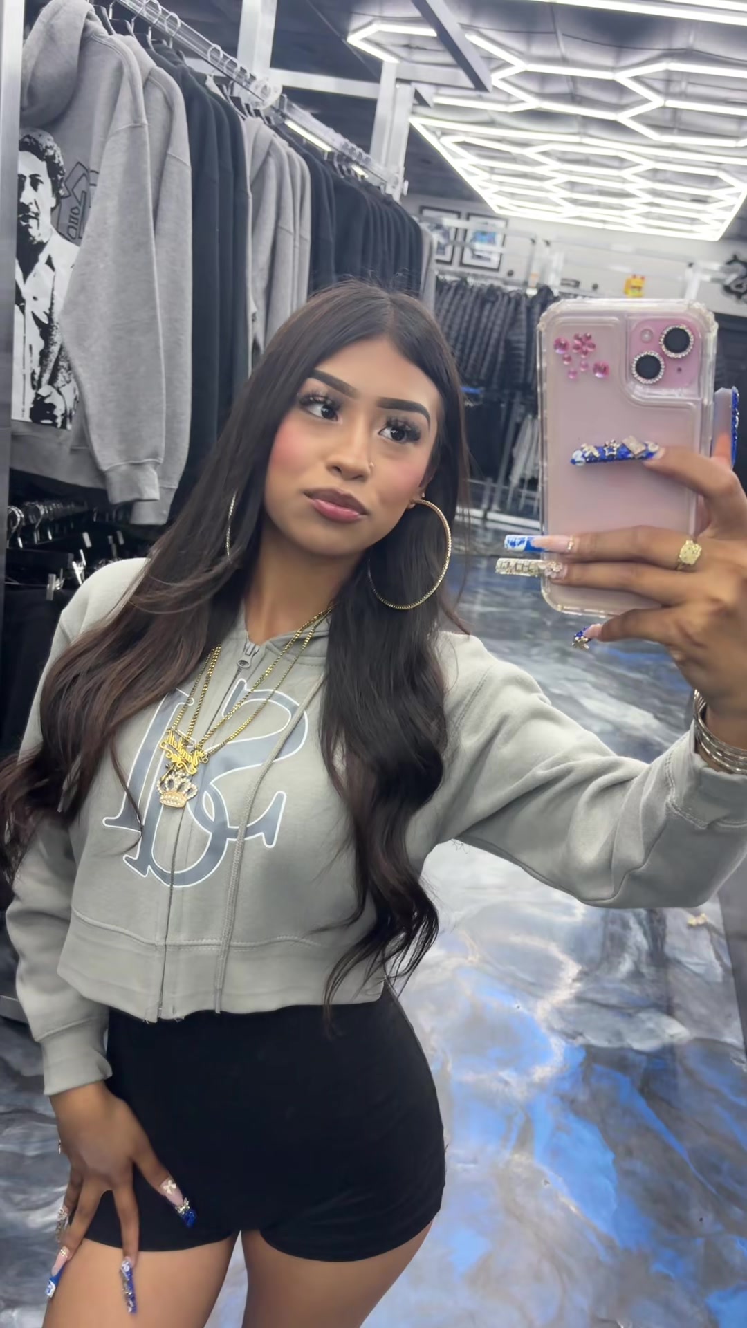 @♡ 𝒴𝒶𝓂𝒾 ♡