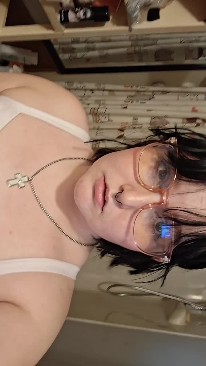 @Alyx