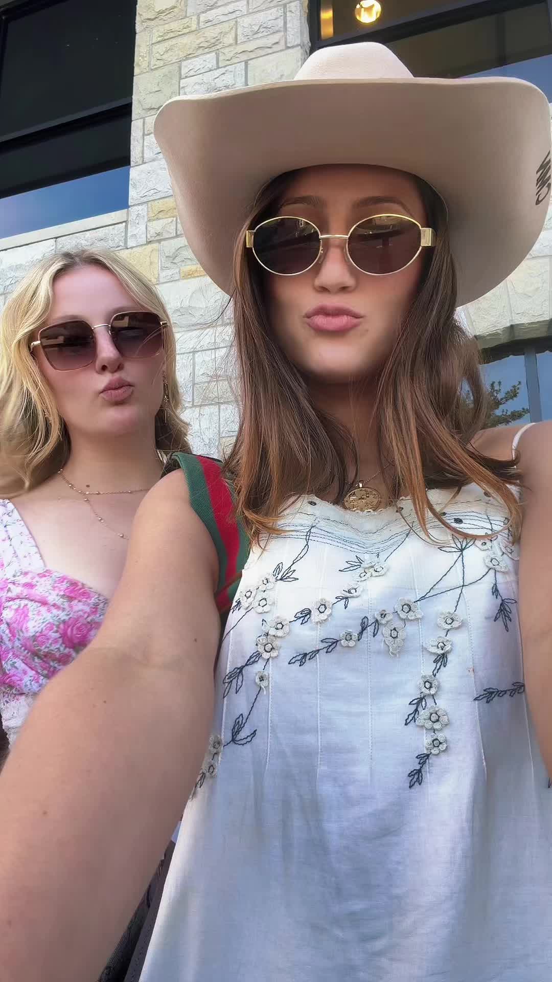 @megs