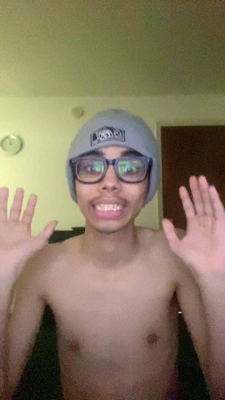 @iwantmyheartback