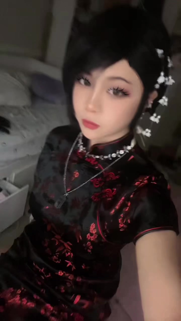@QueenStocking
