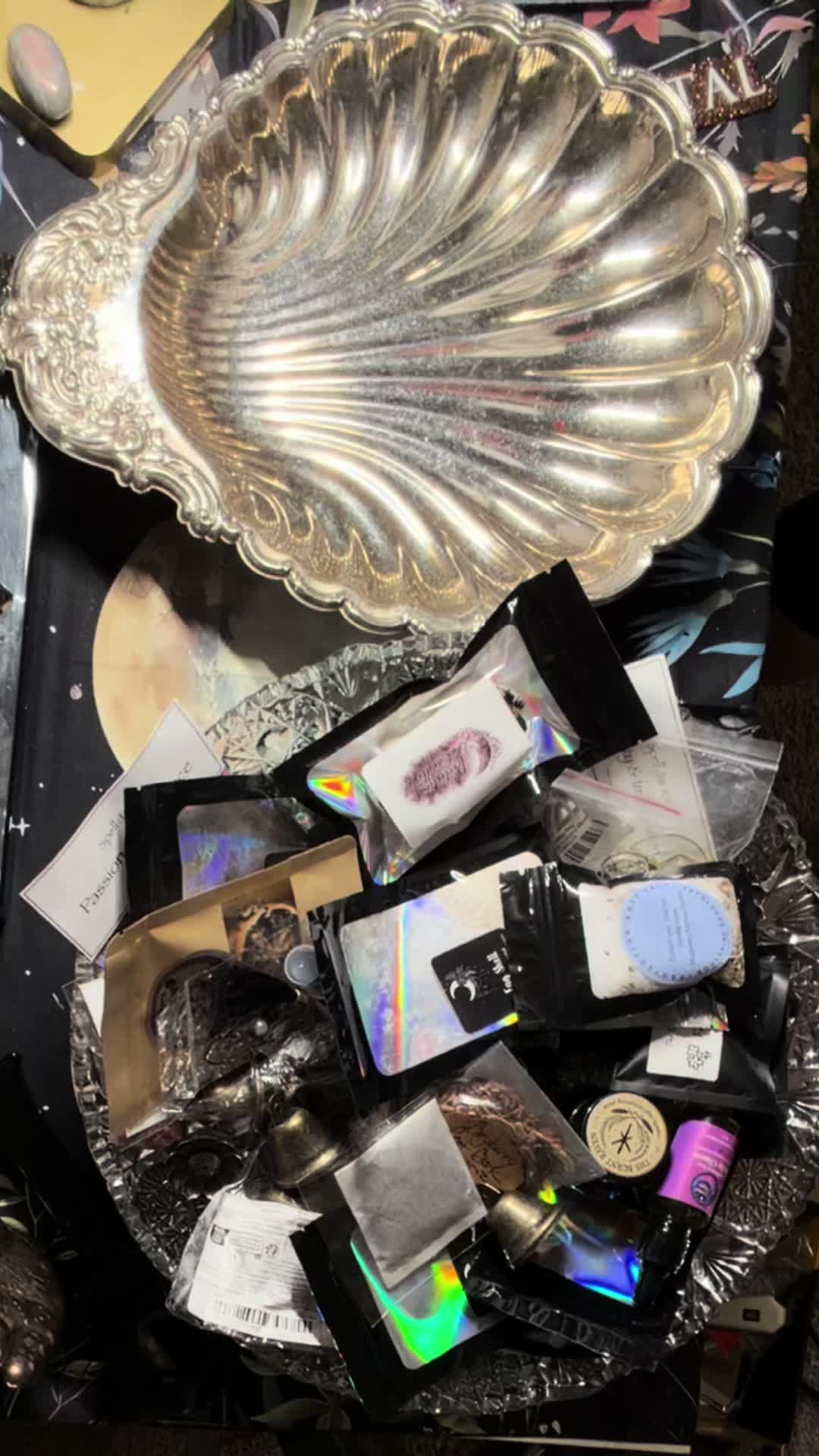 @Moonsandcrystals