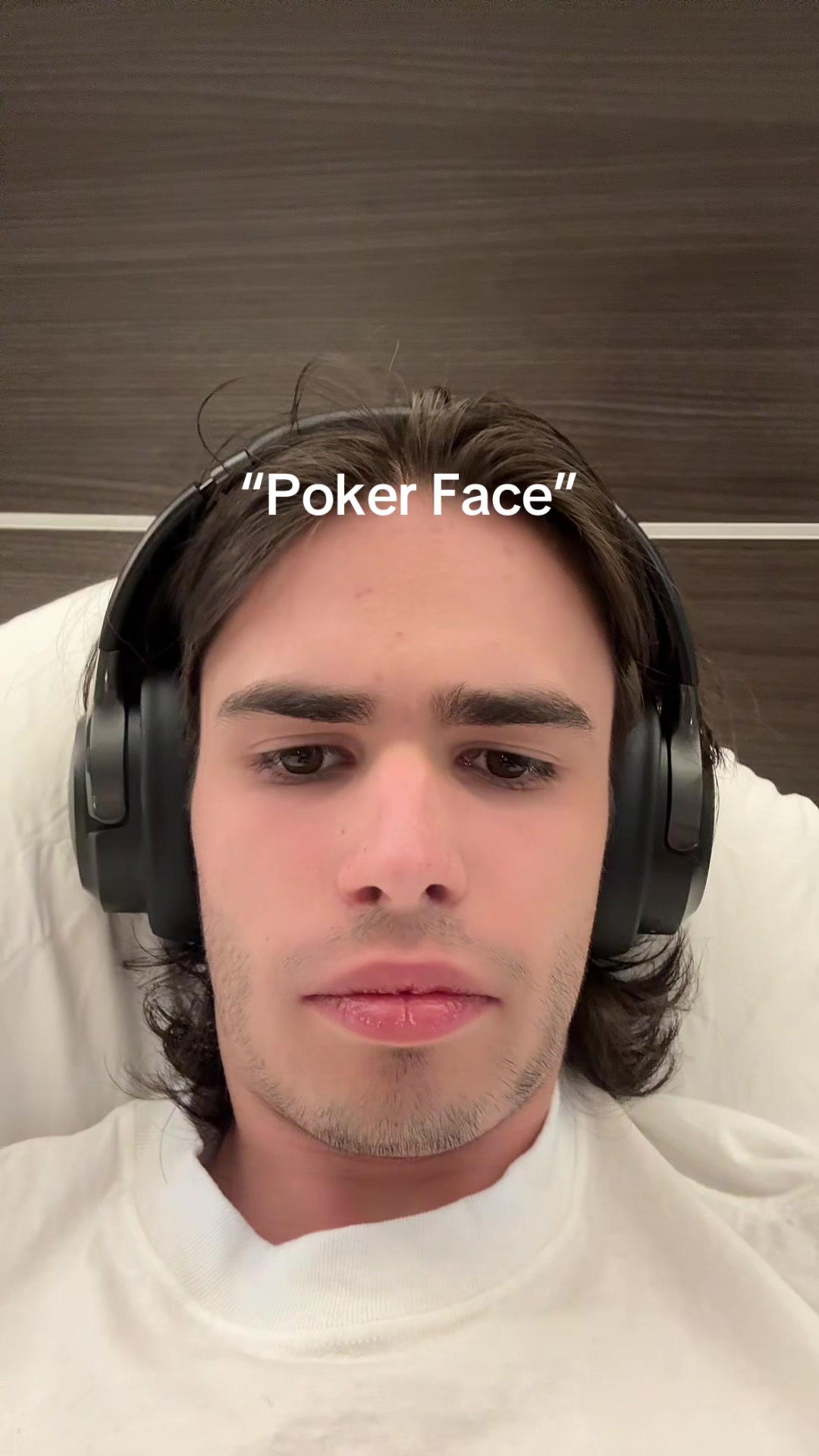 @𝔏𝔞𝔲𝔤𝔥𝔱𝔢𝔯