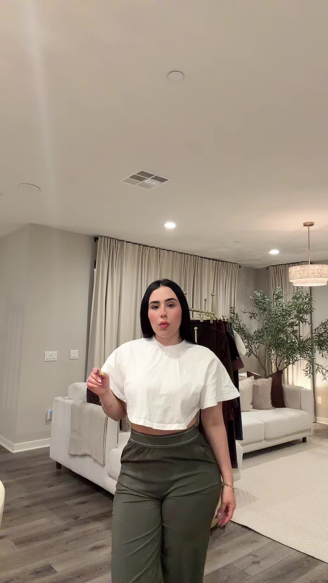@stephaniereyex