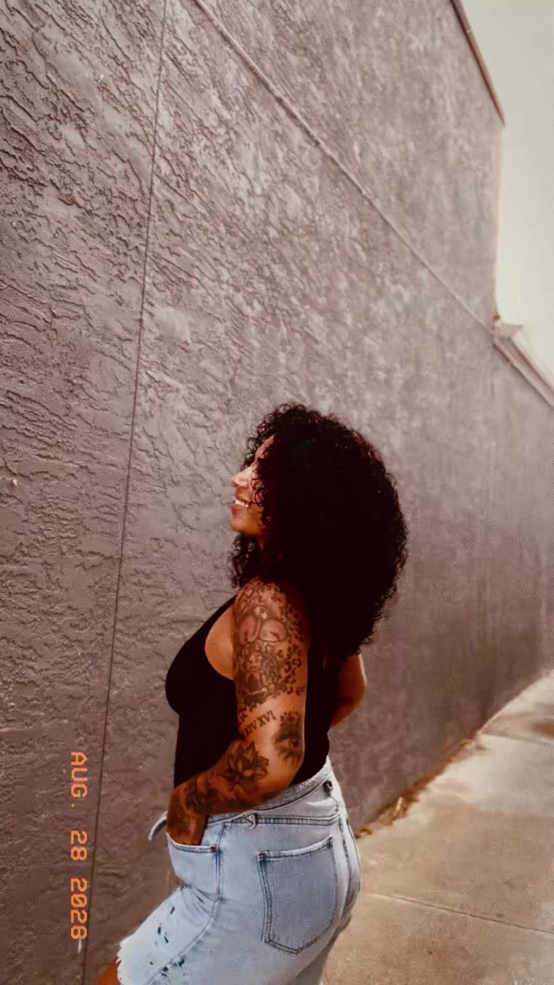 @ShhmoneyCurl