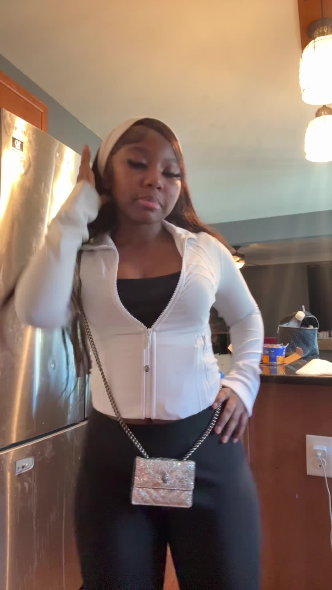 @Jade