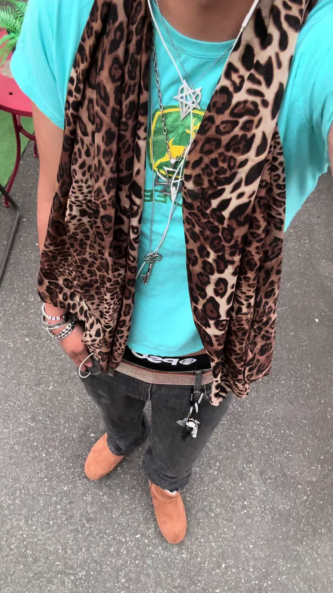 @$