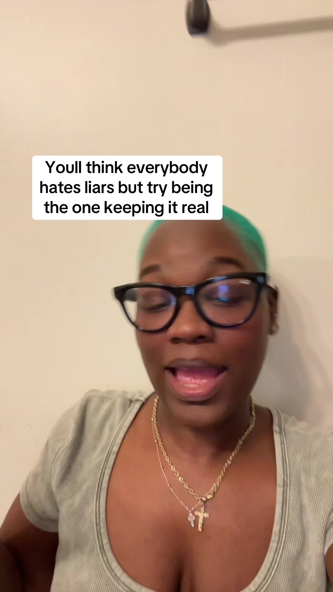 @50ShadesOfNia