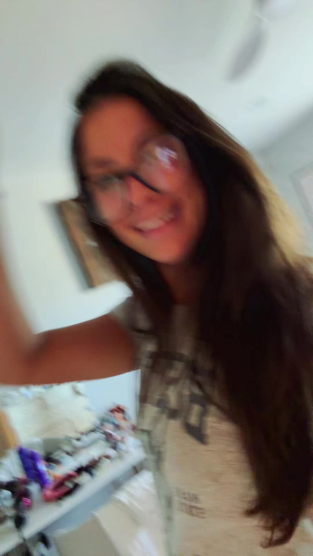 @bella