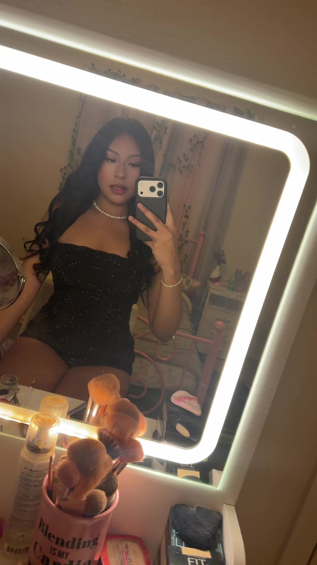 @𝑀𝐼𝒜 🎀