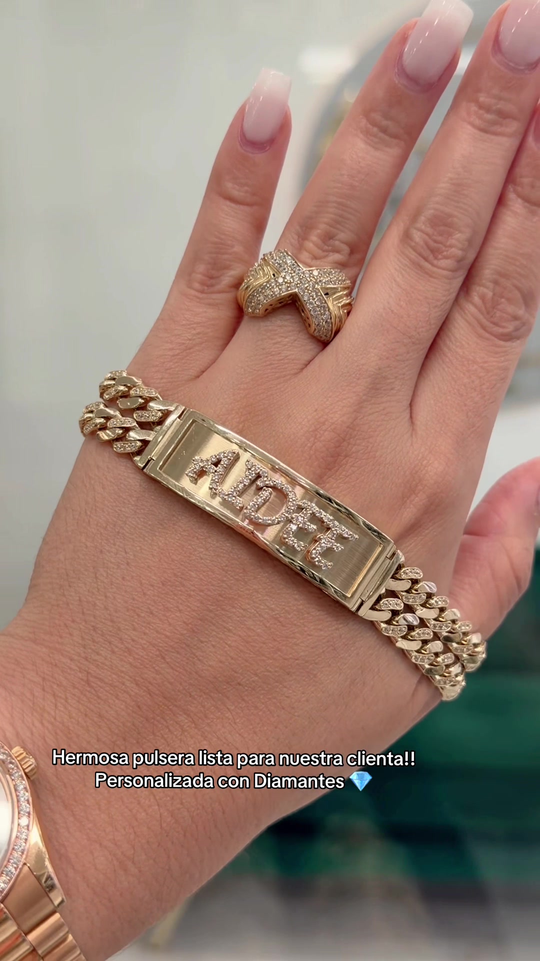 @LAS TUNAS JEWELRY LLC