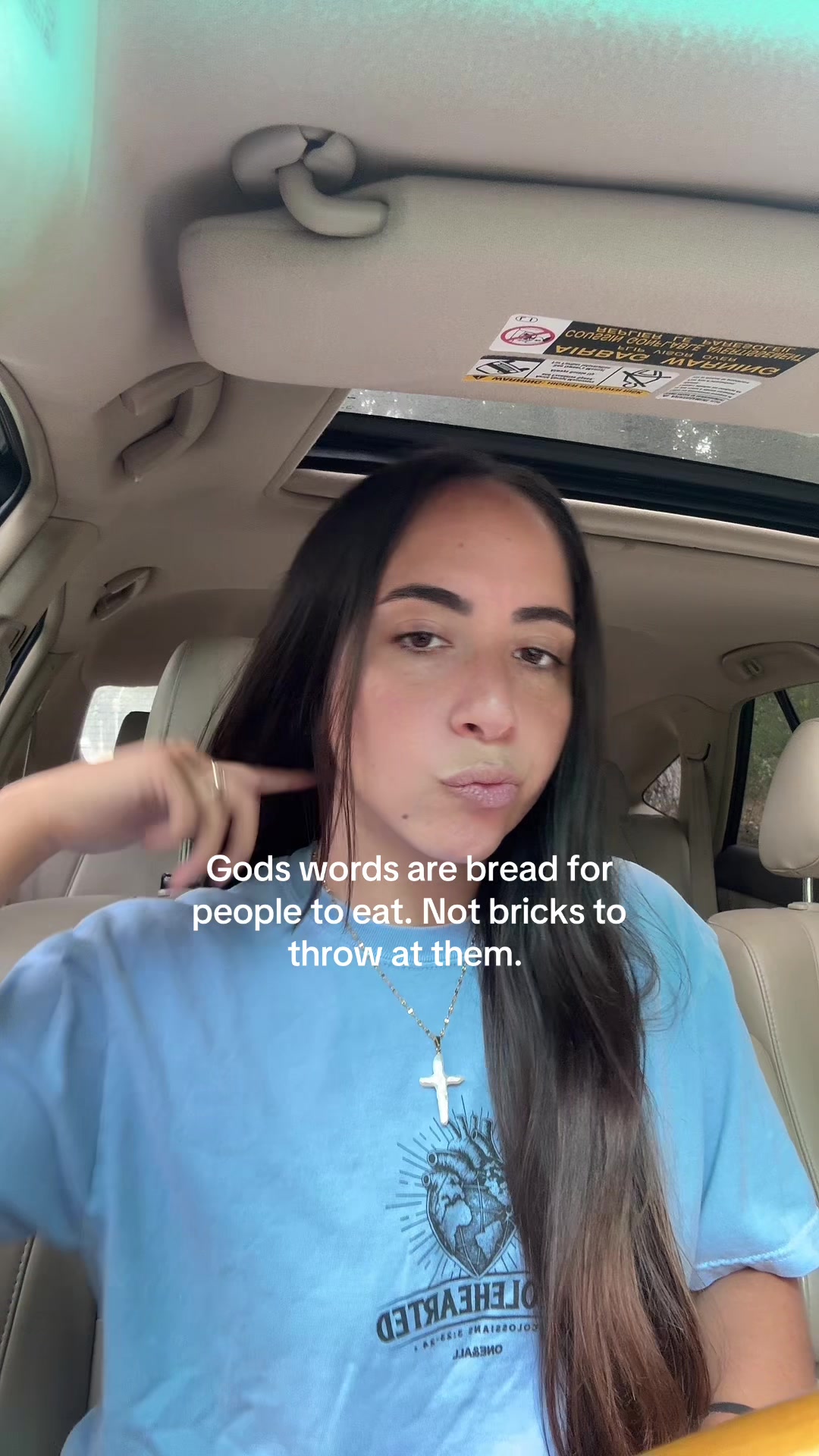 @Jill | Faith + Fashion🤍