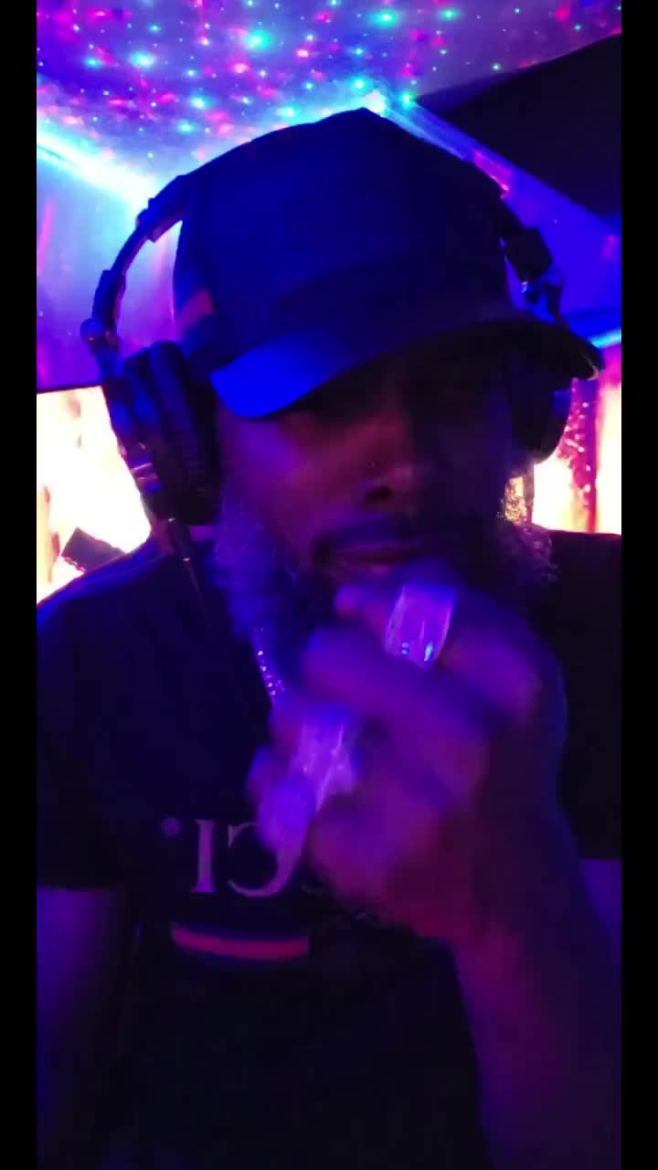 @MrsIrriplaceable4358🥖