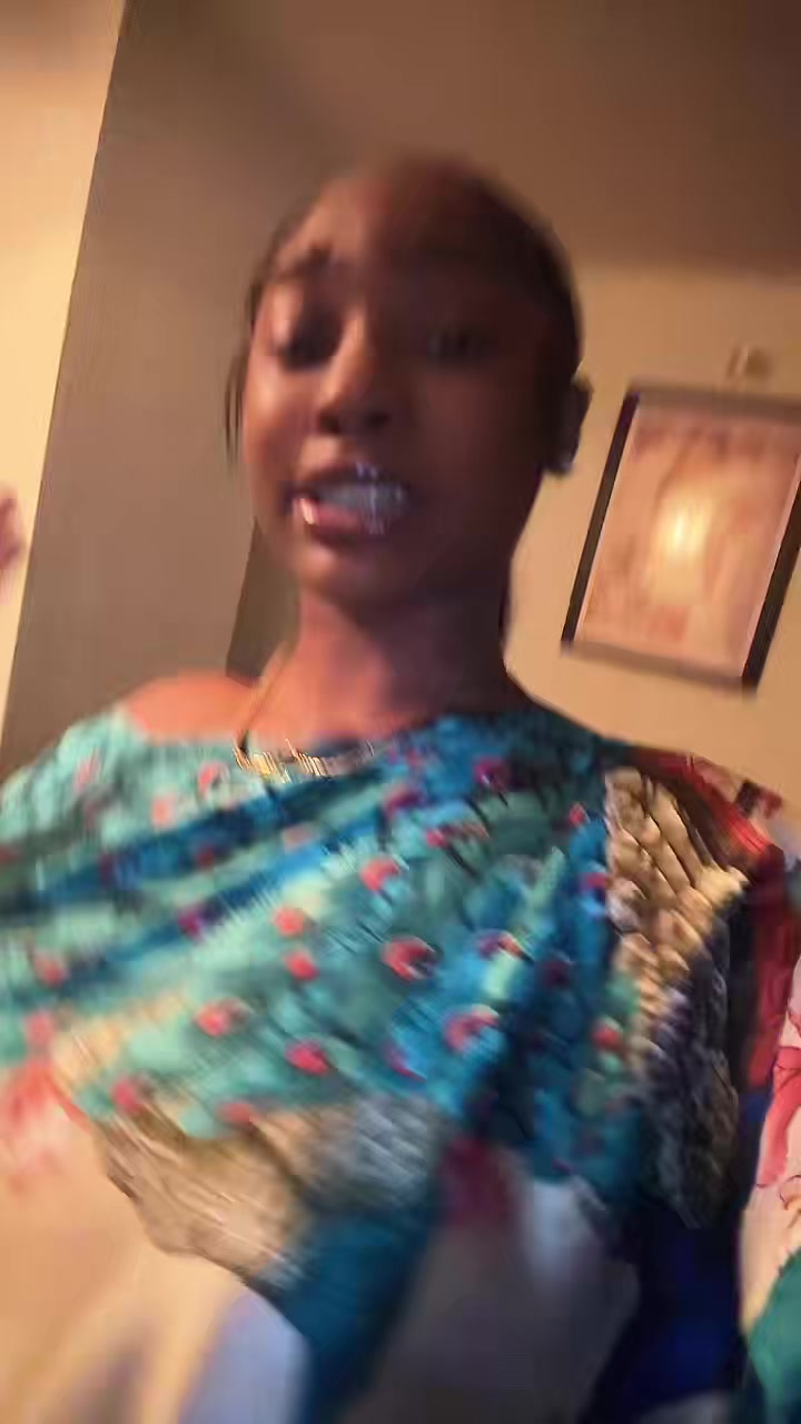 @_.tayskiiho