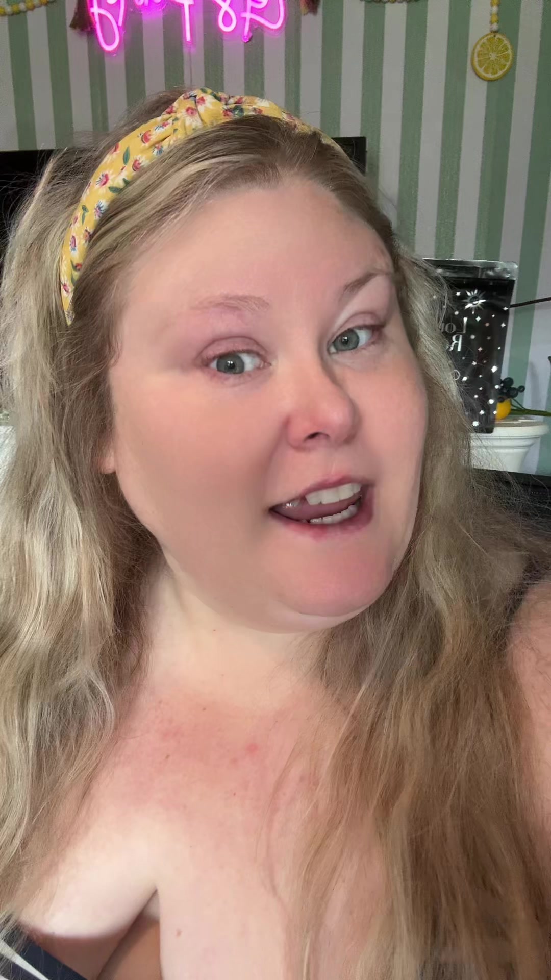 @Chrissy-TheSouthernGems
