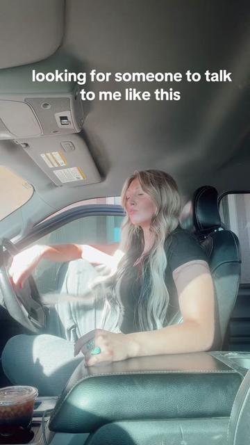 @rowdyblonde