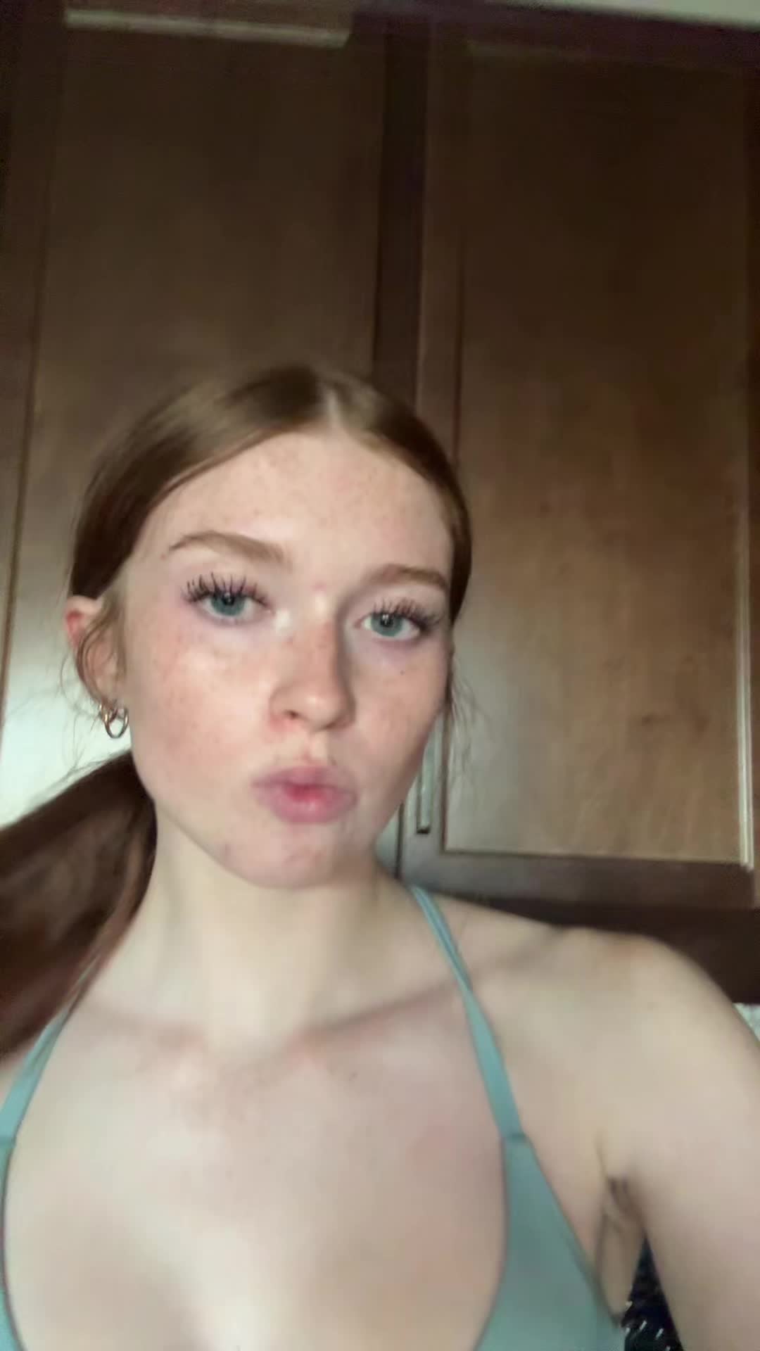 @bella