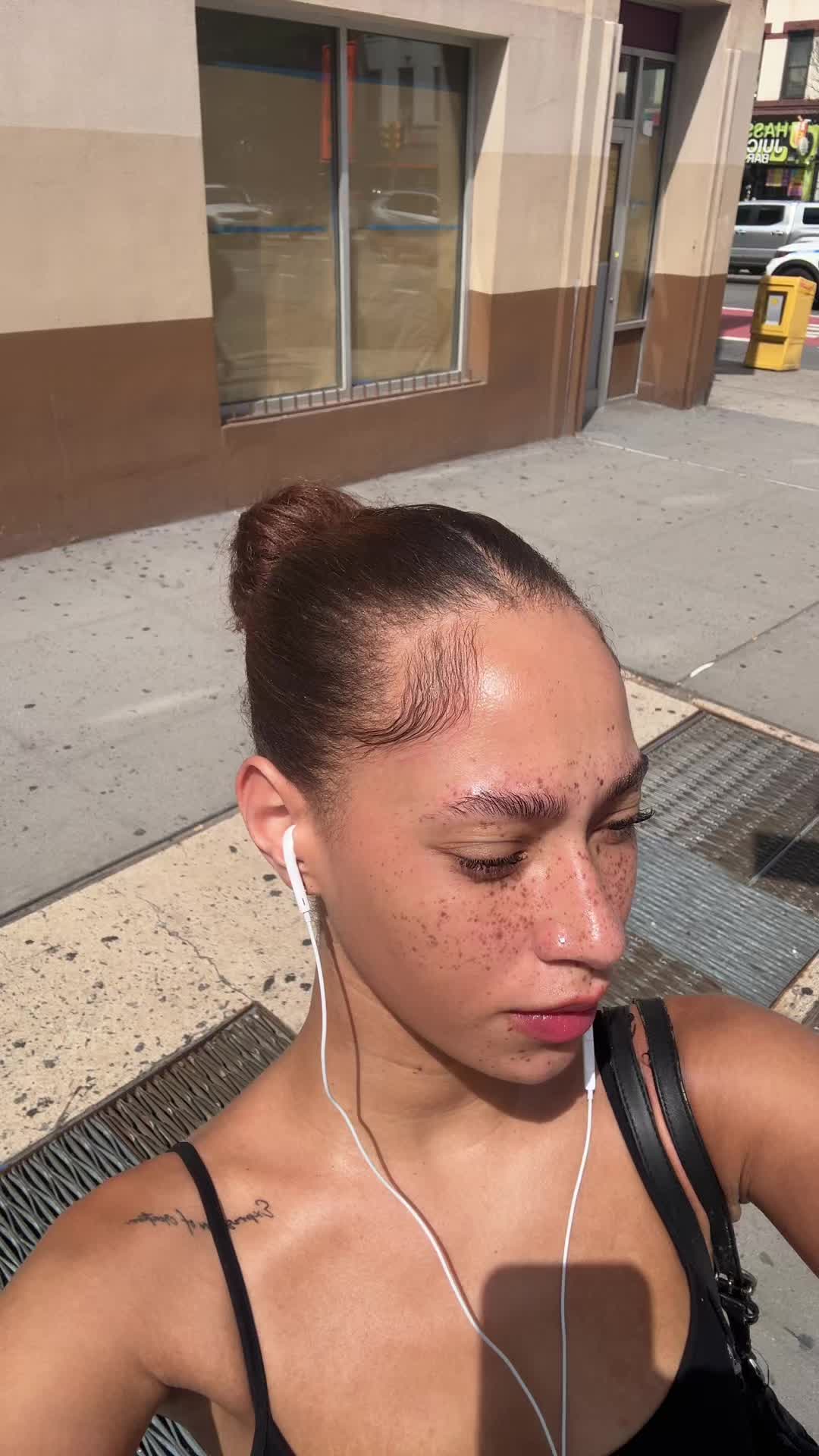 @turnurphoneoffandadoreme