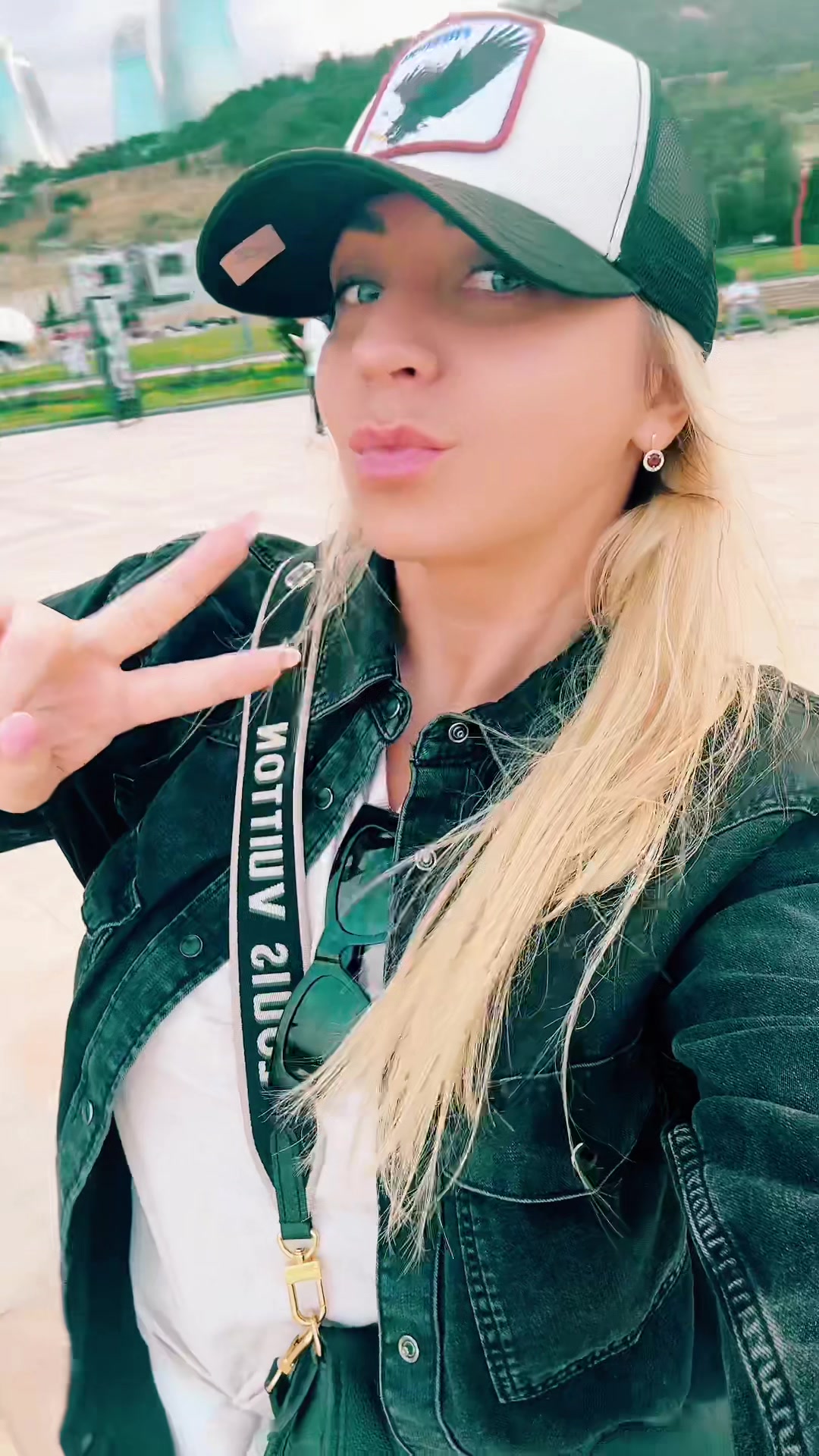@Анастасия