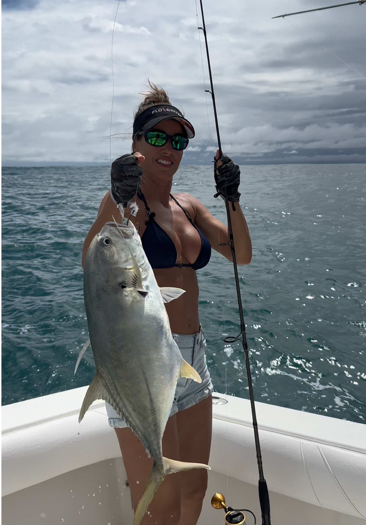 @Fishing with Luiza