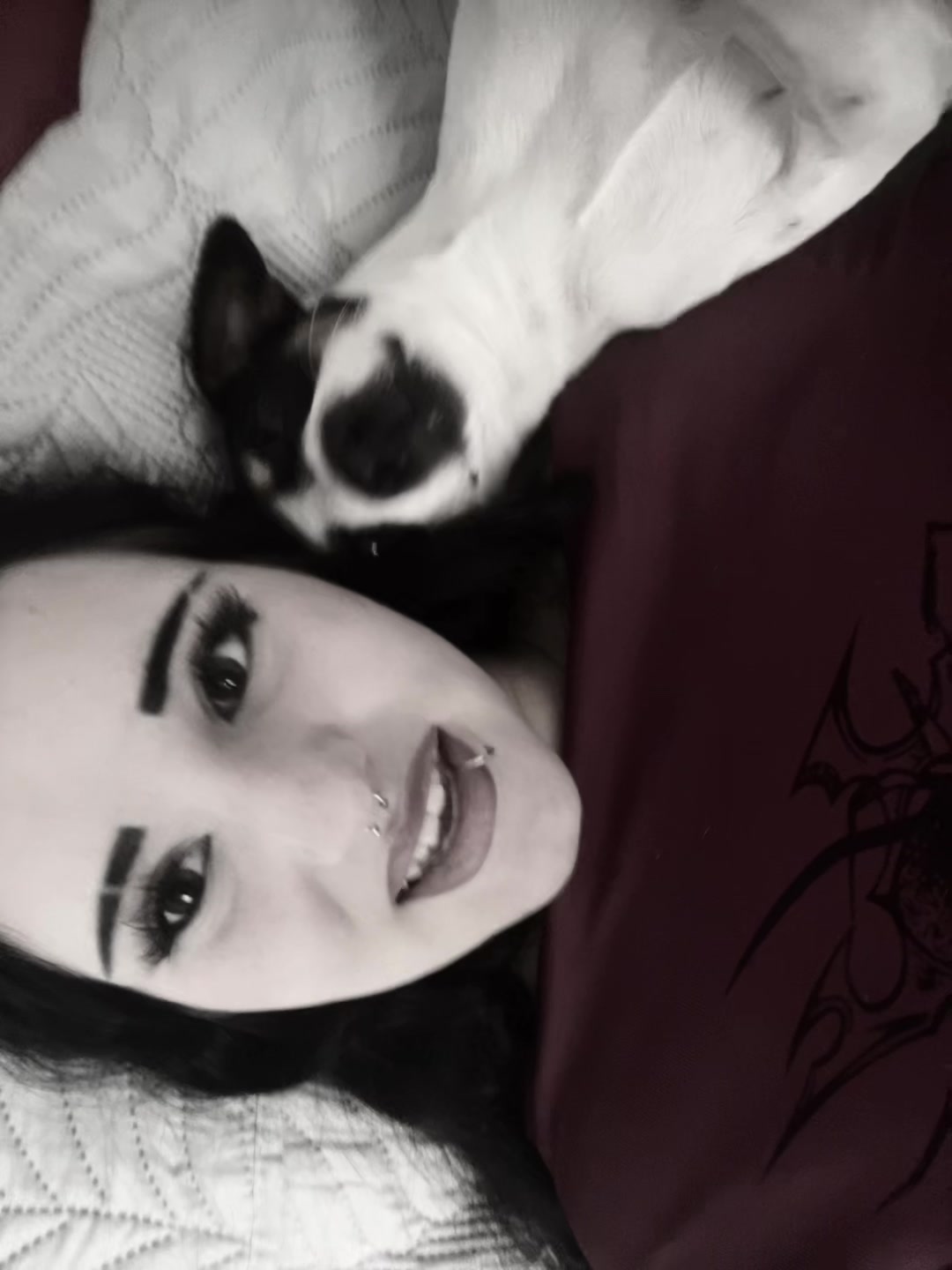 @✞