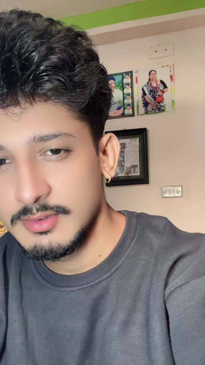 @Manik_haina_rw…?😲