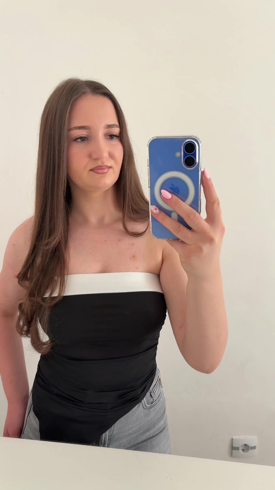 @e