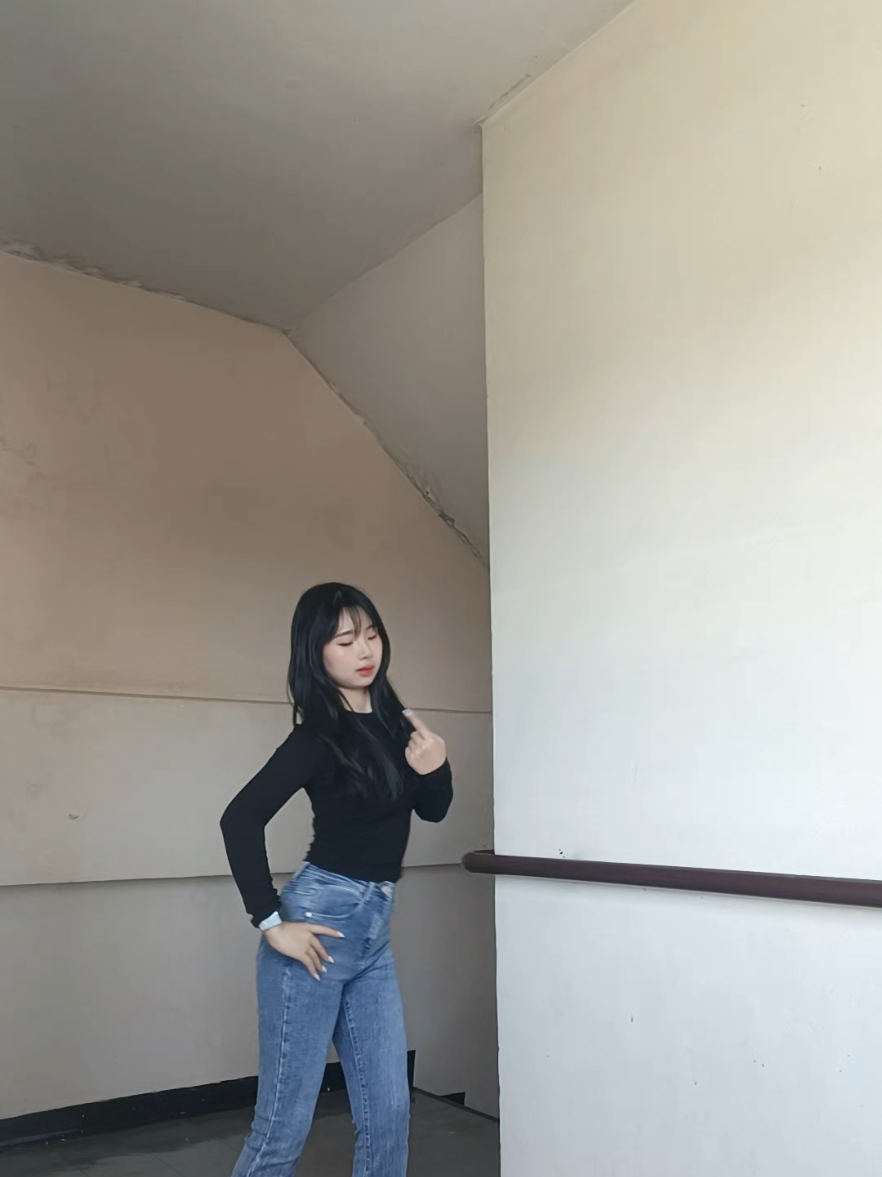 @JUNG 💞