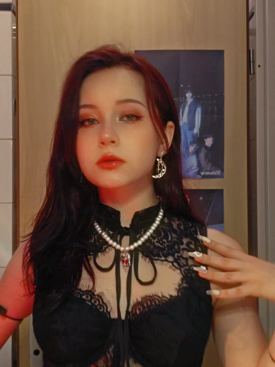 @♡𝔱𝔢𝔯𝔯𝔶♡