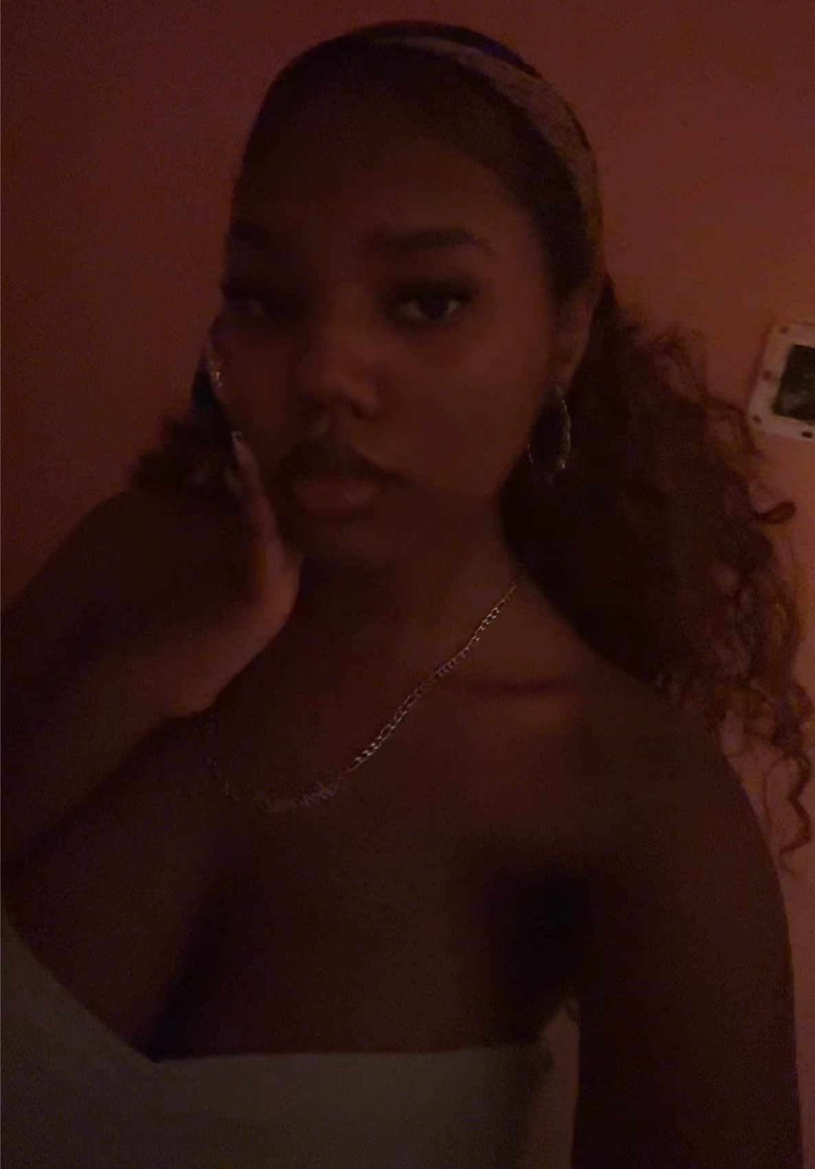 @𝒜 ᥫ᭡