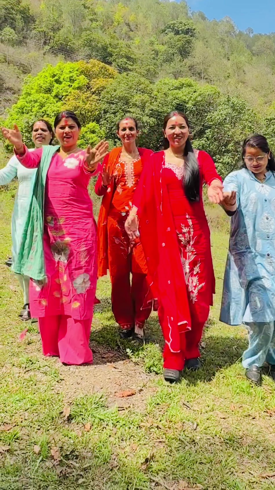 @सरु न्यौपाने भुसाल🦋❤️🦋