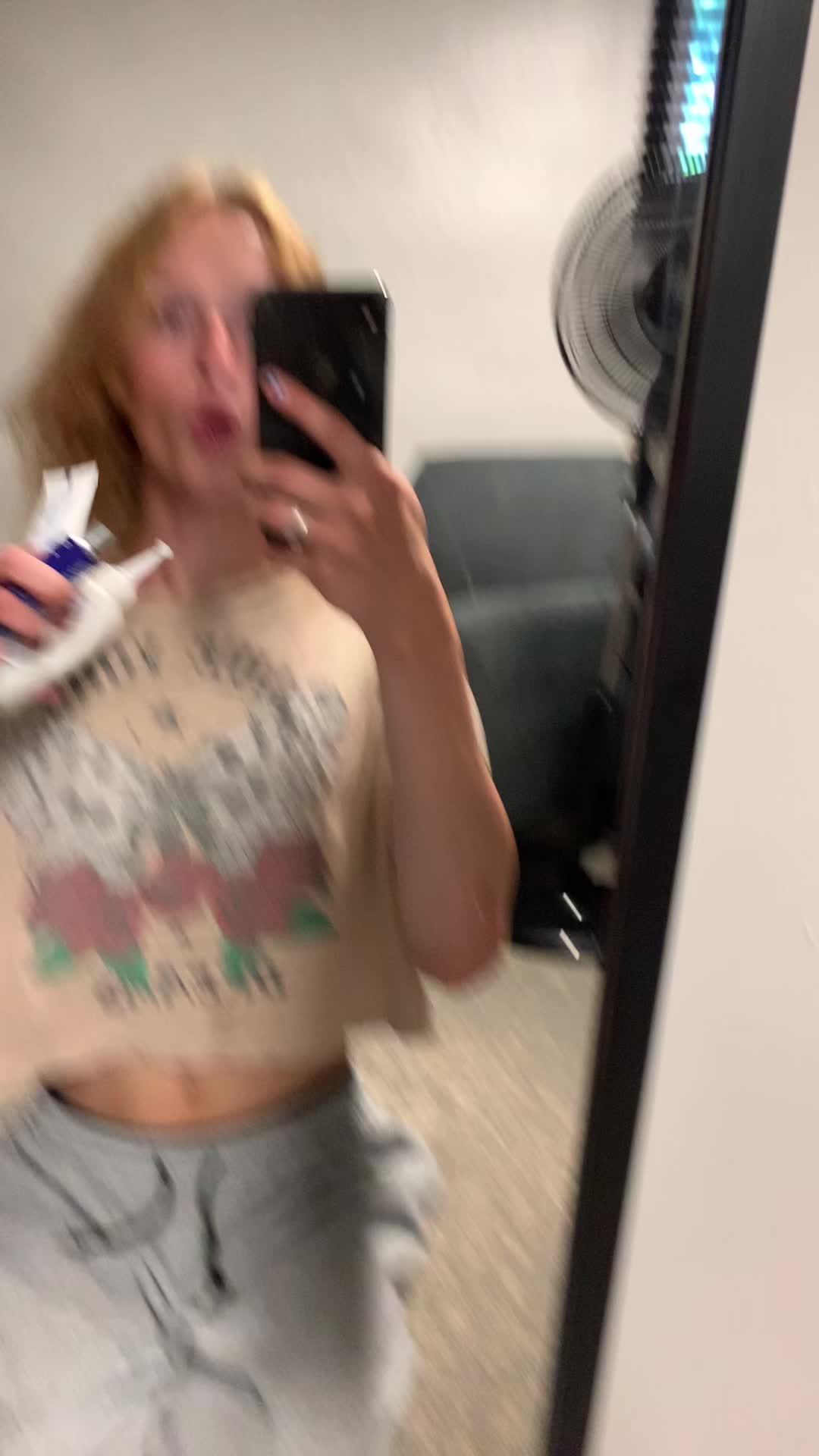 @PIPER👽