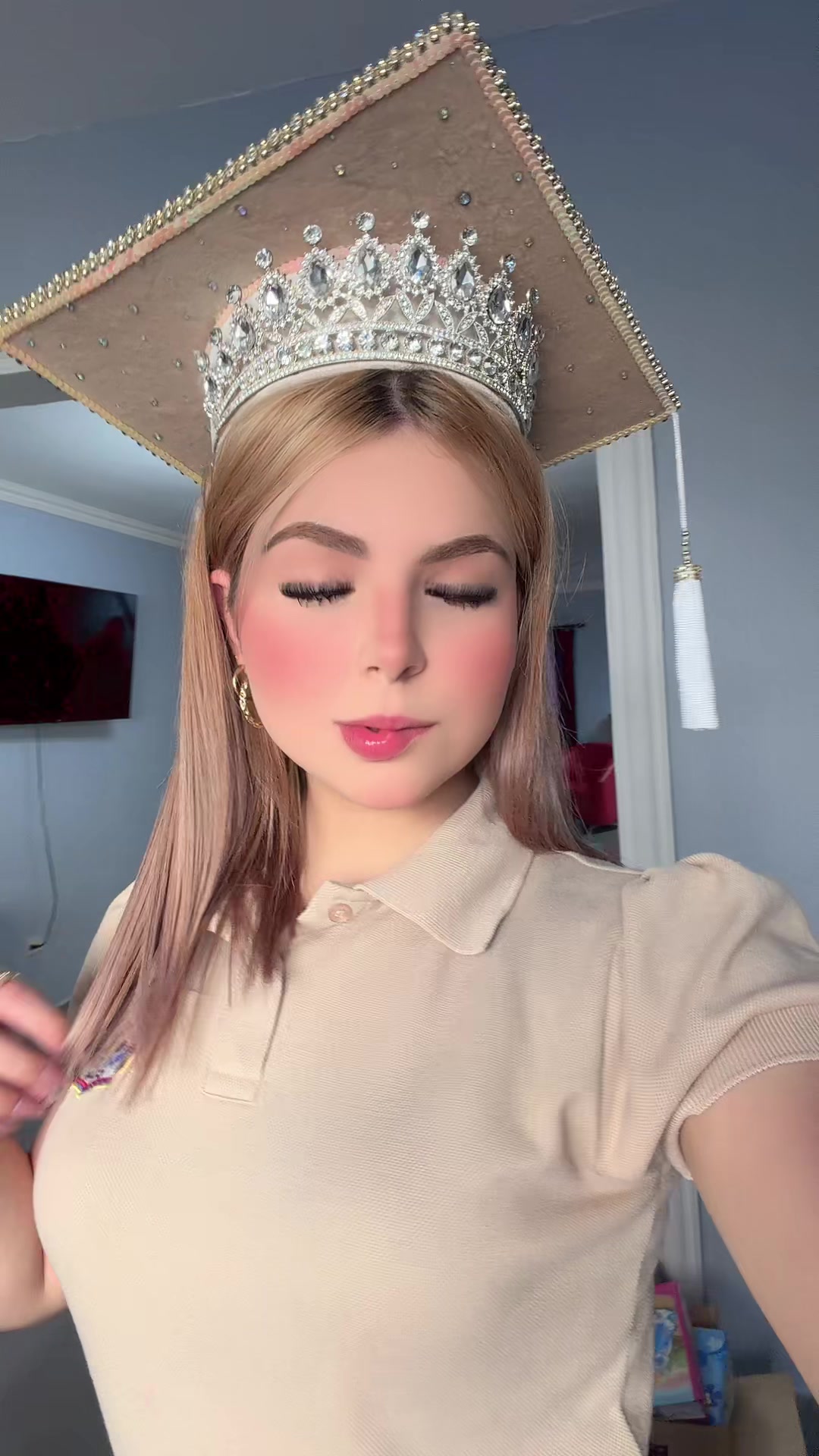 @Chris 👸🏼