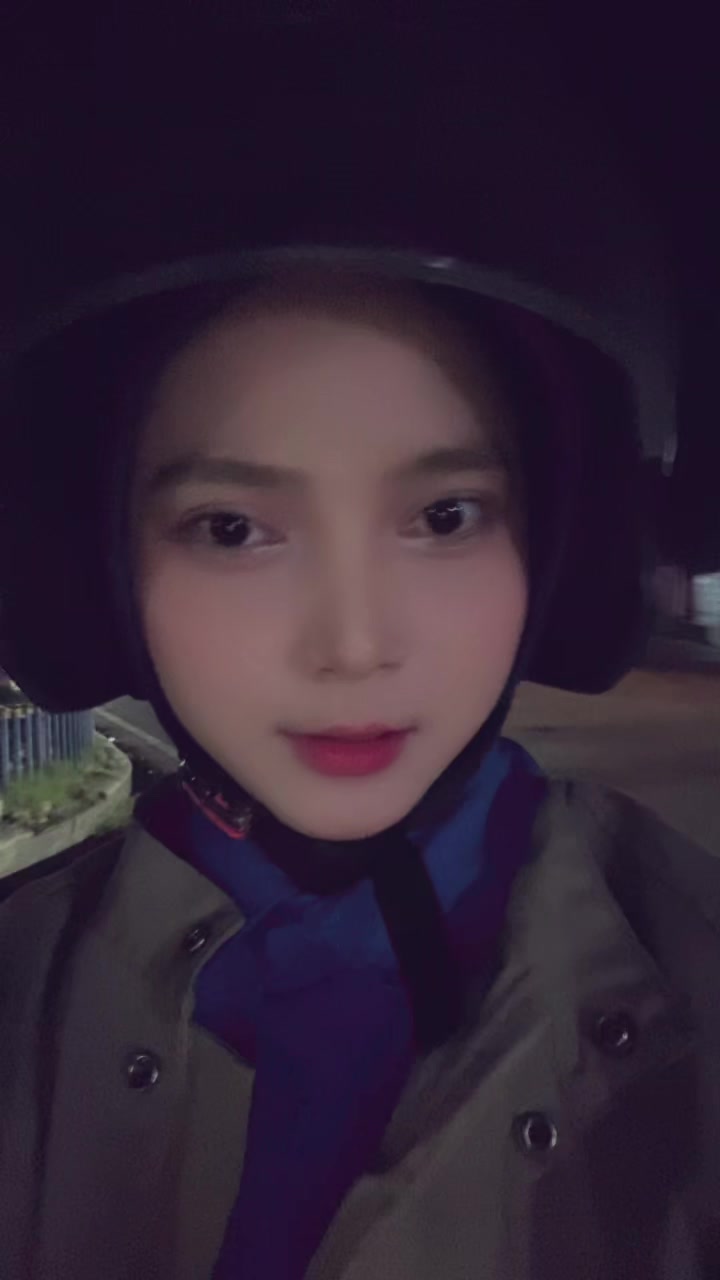 @NgStHmdh