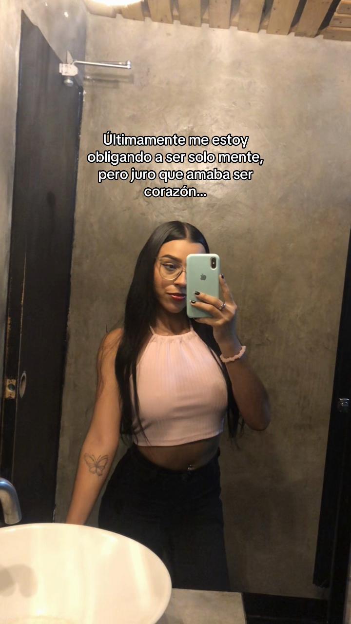 @️ 𝓒𝓸𝓬𝓸🥥🦋