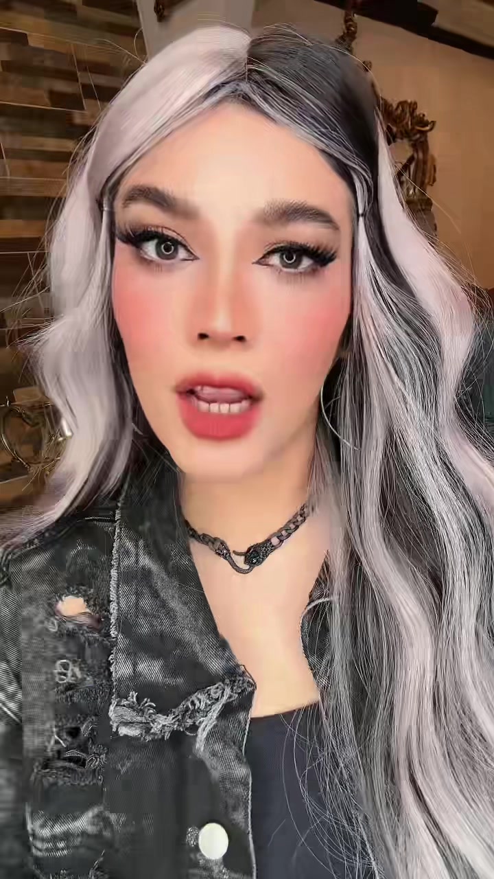 @Alejandra😎✌️